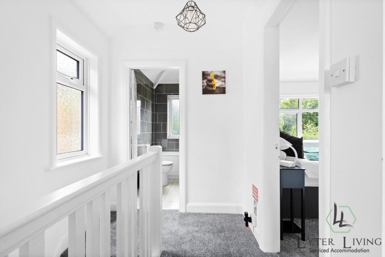 The Oakleigh - Fosse Park - 3 Bed House, Contractors, Corporates, MonthlyStays - Chambres d’hôtes