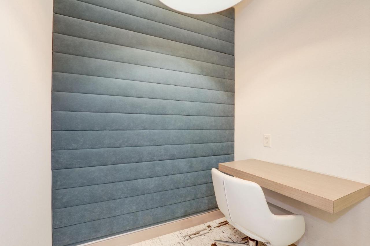 Elegant 2BR Apartment Minutes From DC - Ferienwohnung Arlington