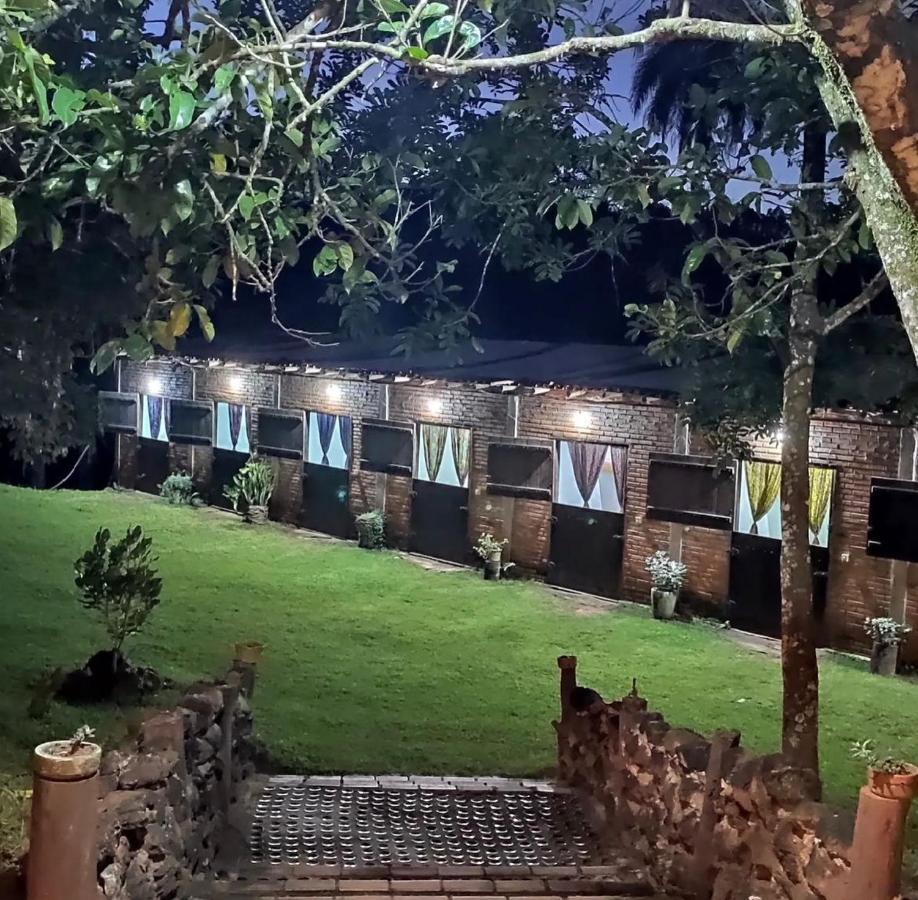 Pousada Suçuarana - B&B