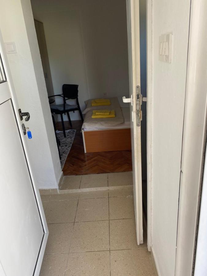 Chambre Lits Jumeaux avec Salle de Bains Privative