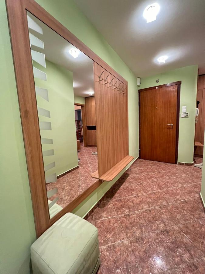 Mumbai Spacious 2BDR near Vitosha BLVD and NDK - B&B