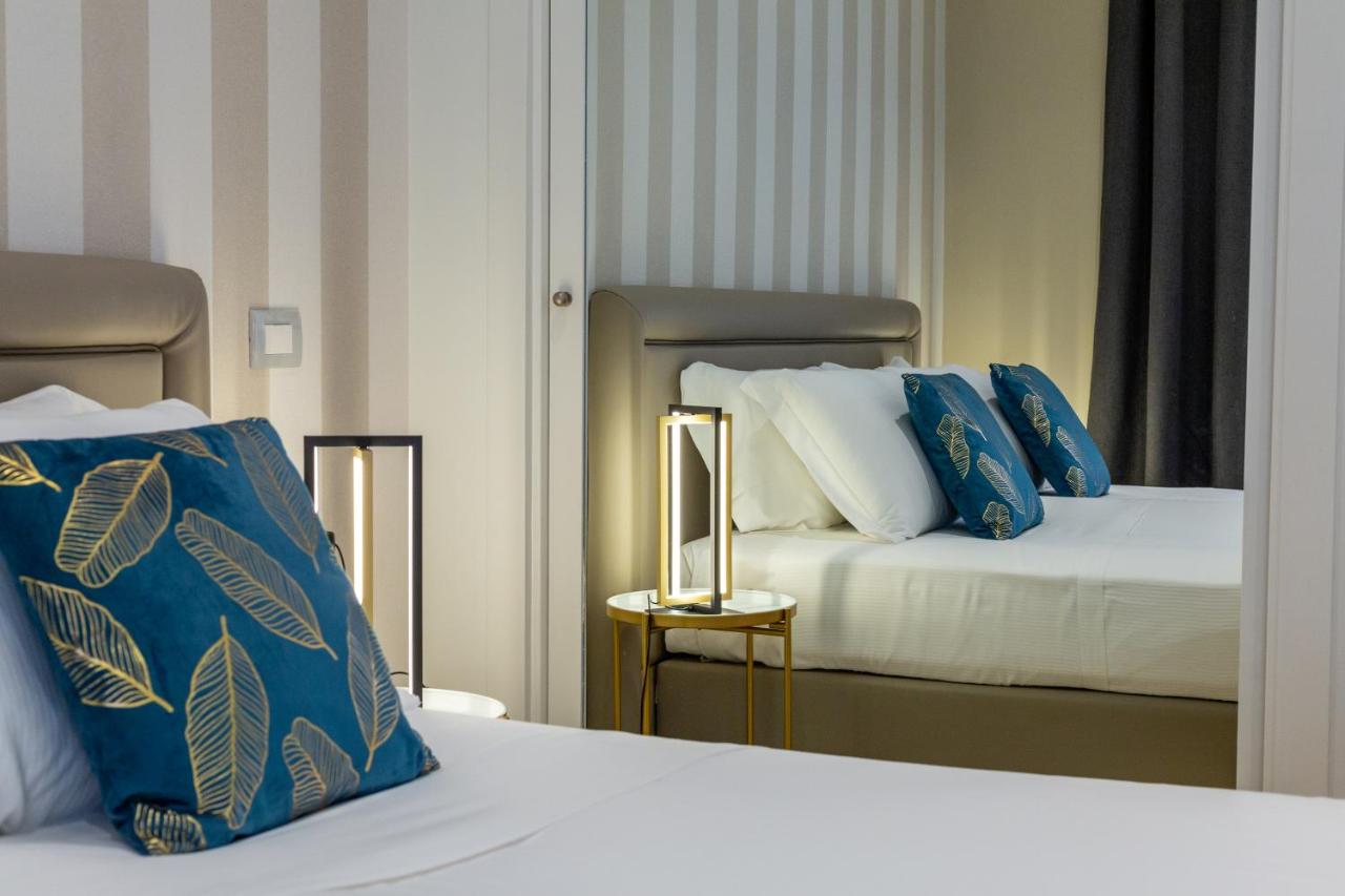 Deluxe Double or Twin Room with Balcony