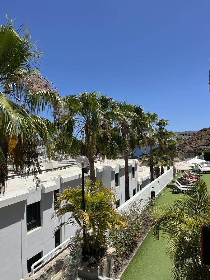 Casa4You 110 - With heated pool, city and partial sea views - B&B
