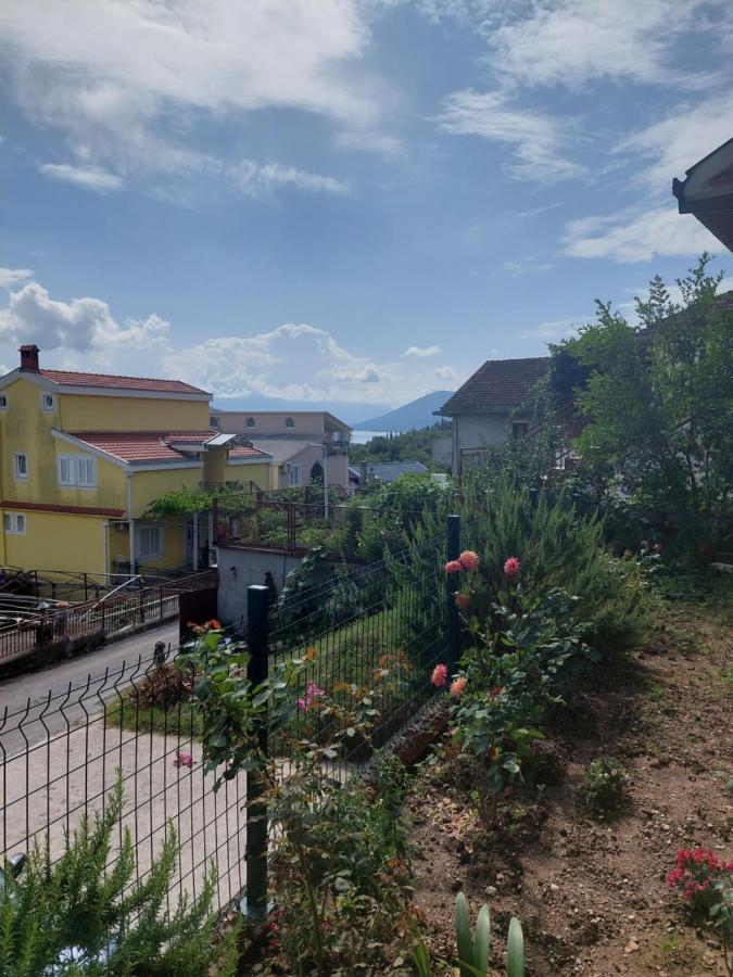 Vesna apartmani, Igalo - B&B
