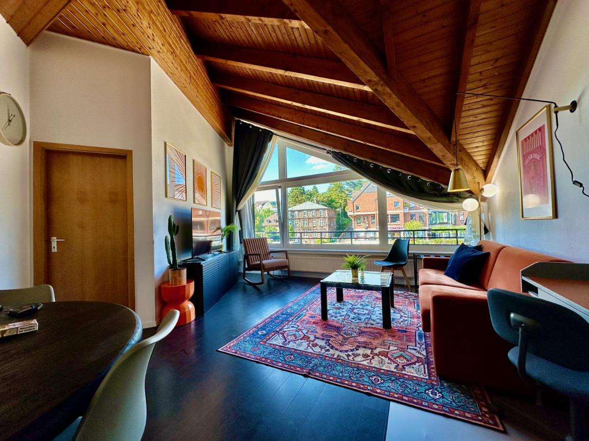 Orange Zebra Suite 4P mit Tiefgarage - Bed and Breakfast