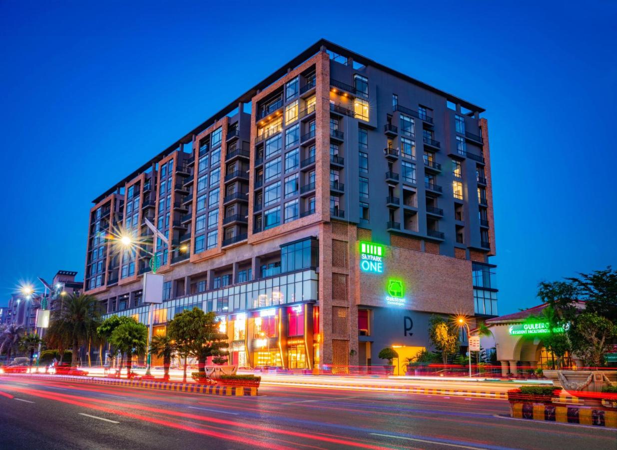 Skypark One Gulberg Residences - Islamabad - B&B Islamabad