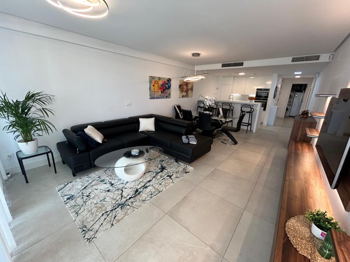 Marbella Apartment with garden Cabopino Artola Homes - B&B