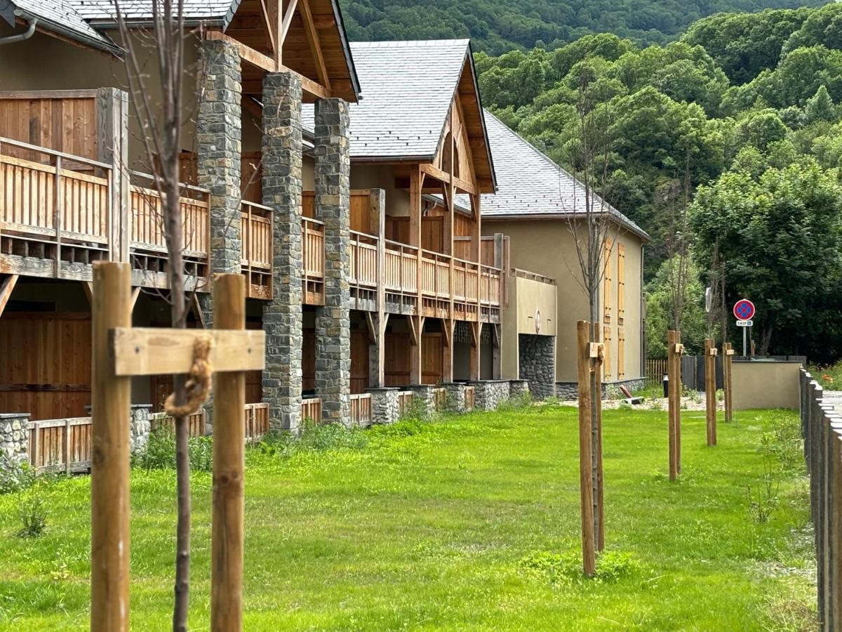 Magnifique appt NEUF 6 pers - vue montagne St Lary - Chambres d'hôtes Vielle-Aure