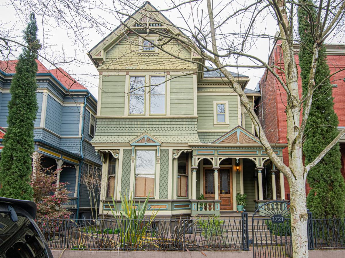 Queen Anne Guest Apartment In Historic District - B&B Portland