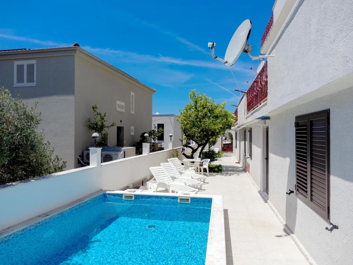 Villa M&M - ZF Hvar - B&B