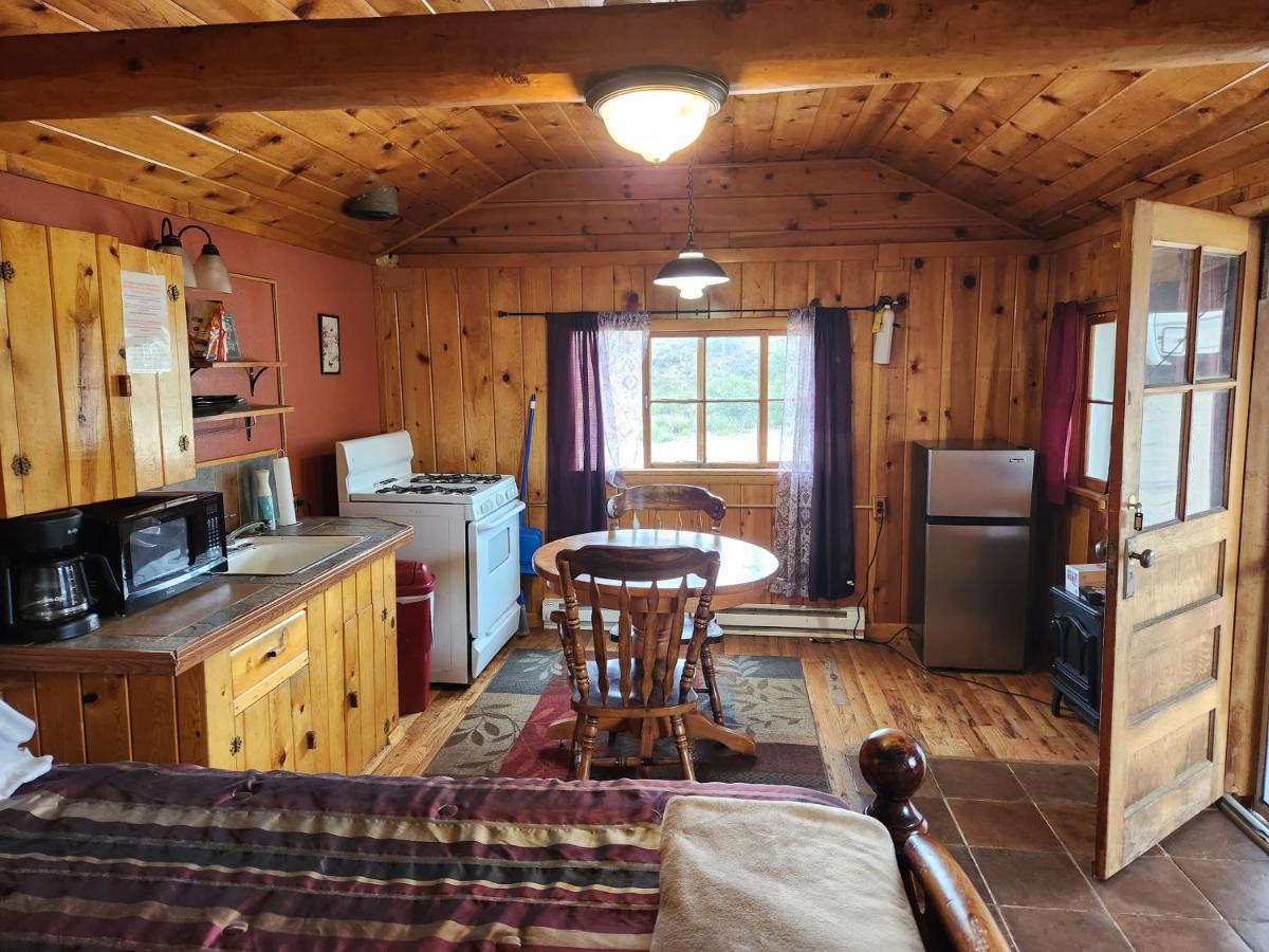 Winmar Cabins - B&B