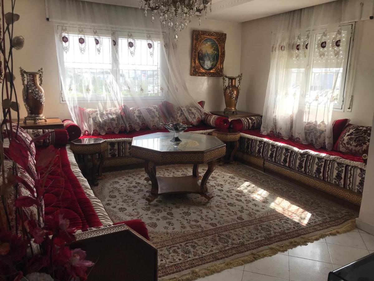 Appartement Familial en deux façades en face Hotel Ahlen & SuperMarché Marjane - Bed and Breakfast Tanger