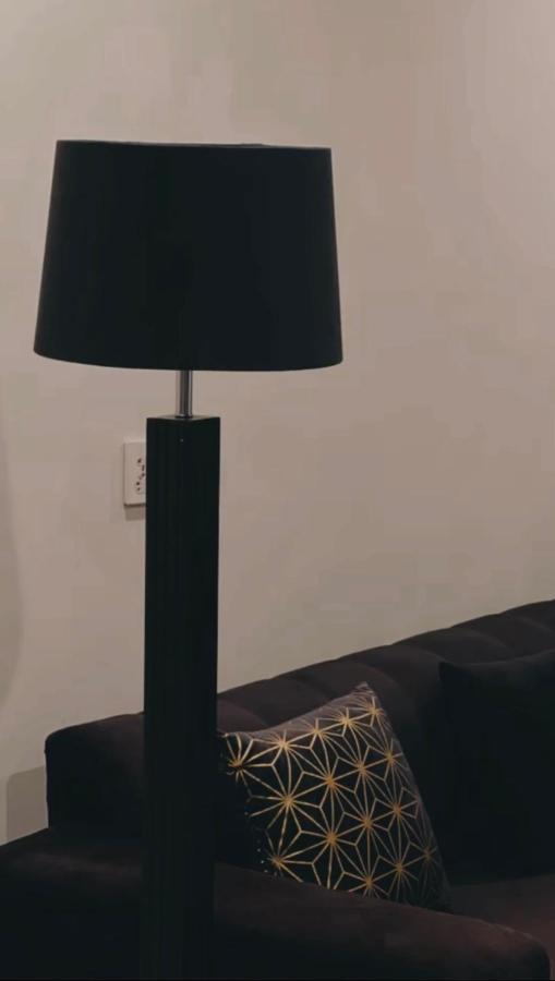 Luxury furnished 1 bed apartment - B&B