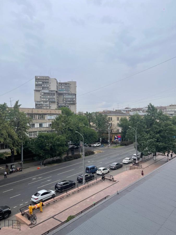 Двухкомнатная Квартира на Арбате - B&B Almaty