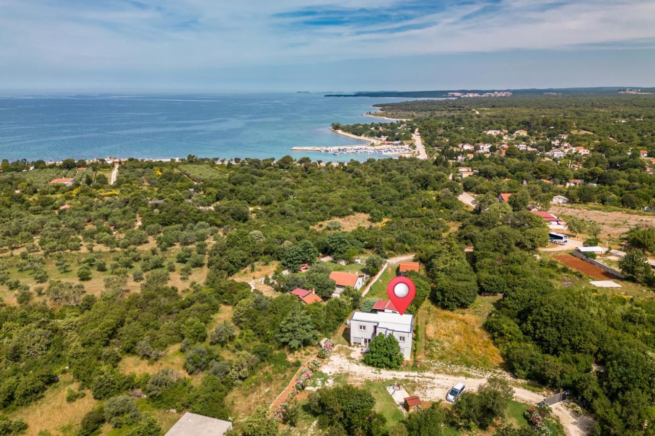 Apartment only 250m from the sea - B&B Peroj