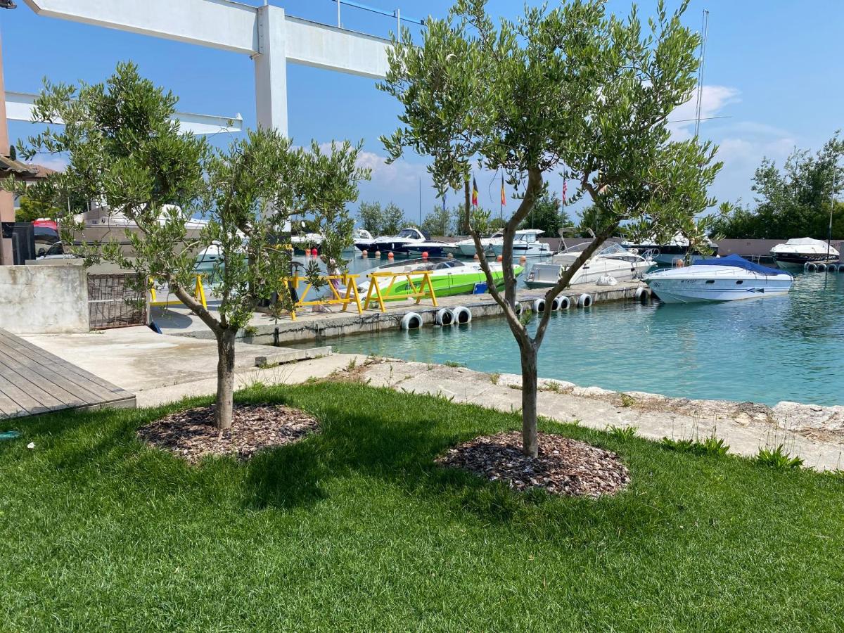Sirmio Apartments - Darsena Stay - B&B