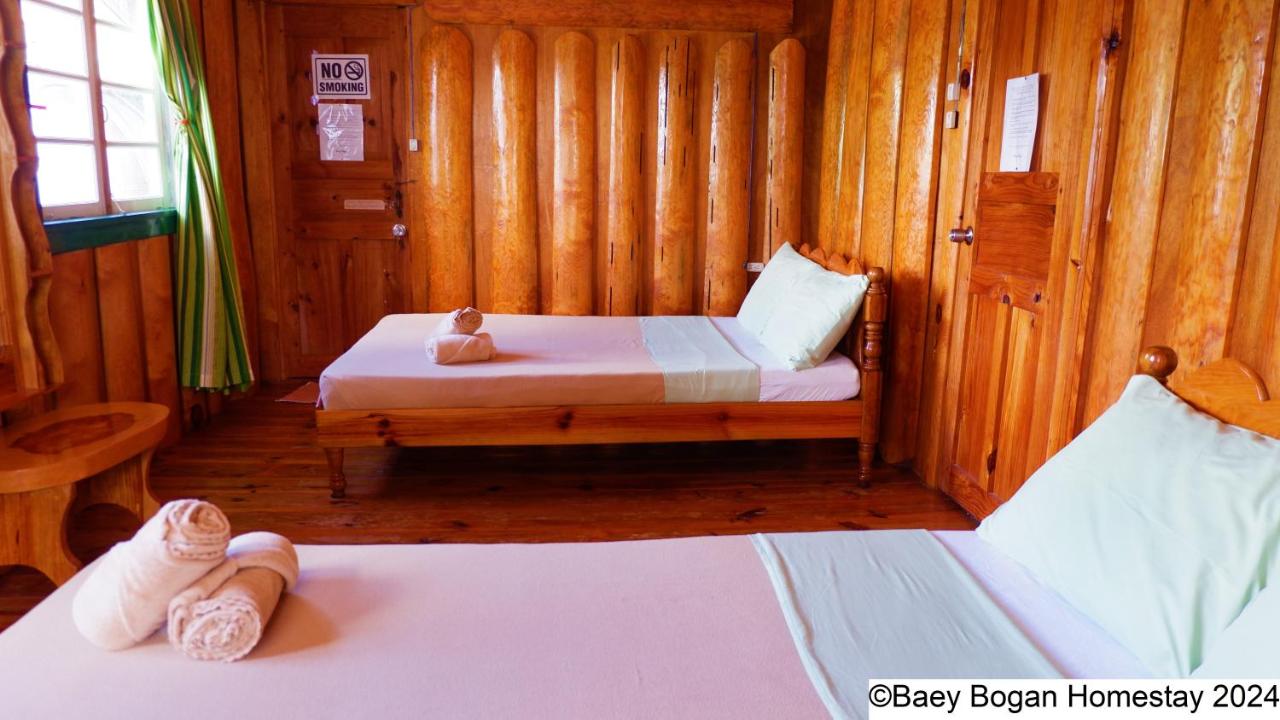 Camera Quadrupla Classic