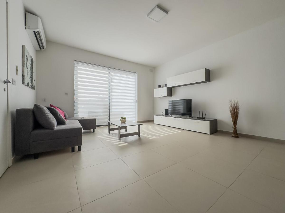 Penthouse in Birzebbuga - 3 Bedroom - Chambres d’hôtes