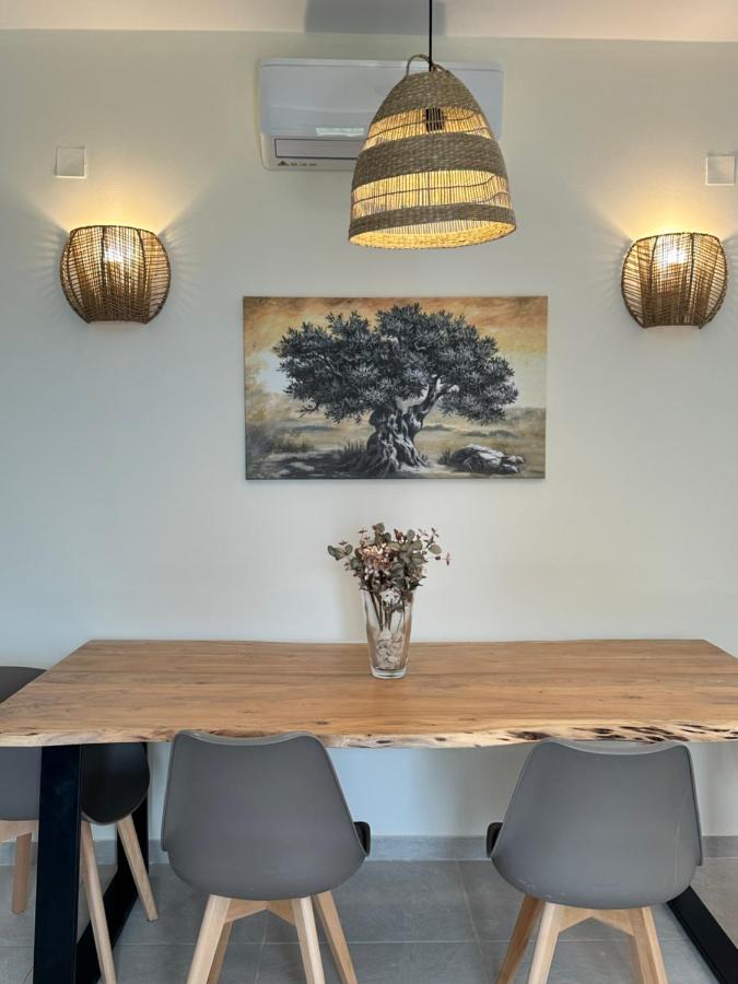 Scandal House by All About Paxos - Ferienwohnung Apergátika
