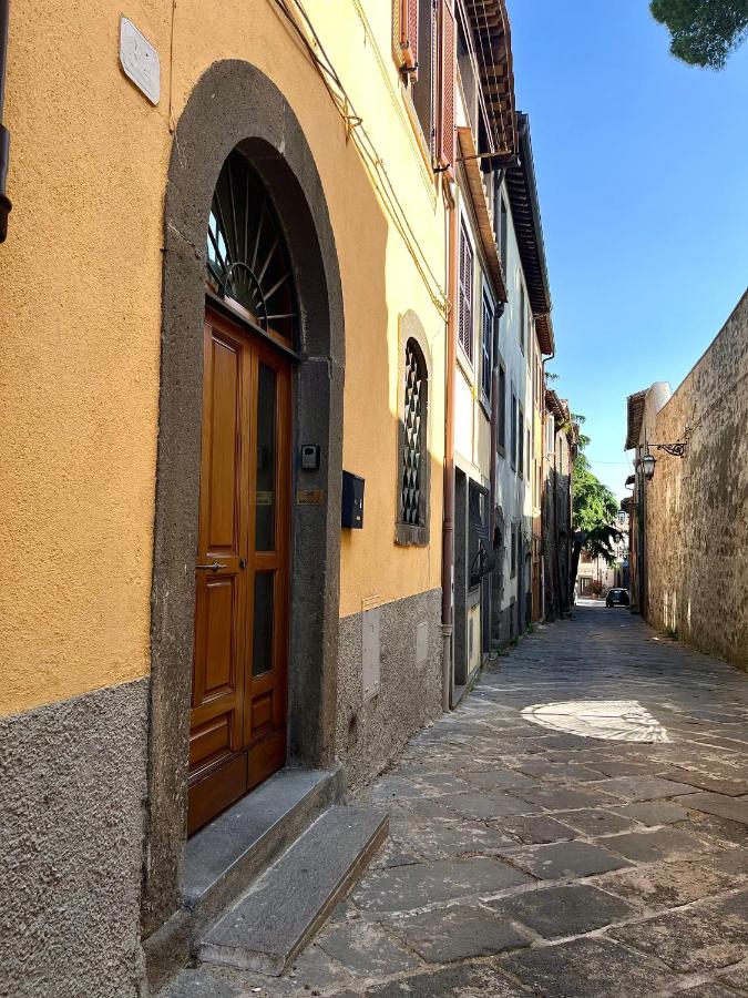 casa centro storico - B&B Montefiascone