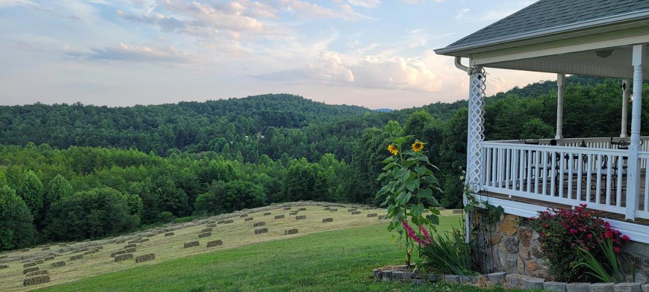Mountain Retreat house to Relax and Enjoy - B&B