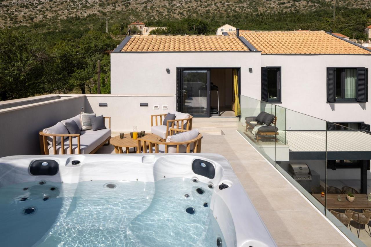 Villa La Miel - Bed and Breakfast Majkovi