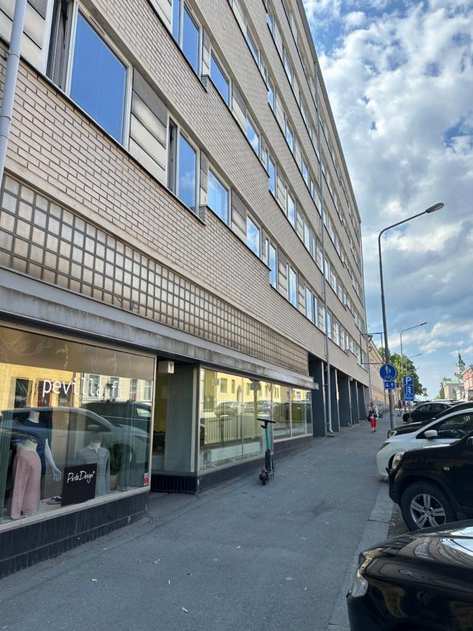 Boho-yksiö Porin sydämestä - Chambres d’hôtes