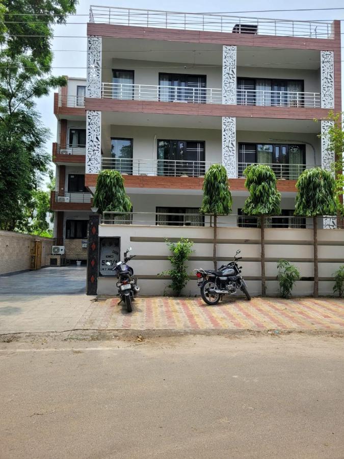 Raj Residency Stay - B&B