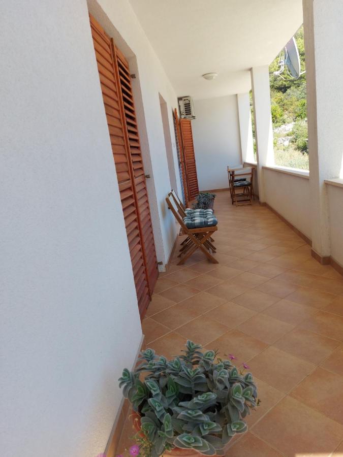 Apartment - Split Level