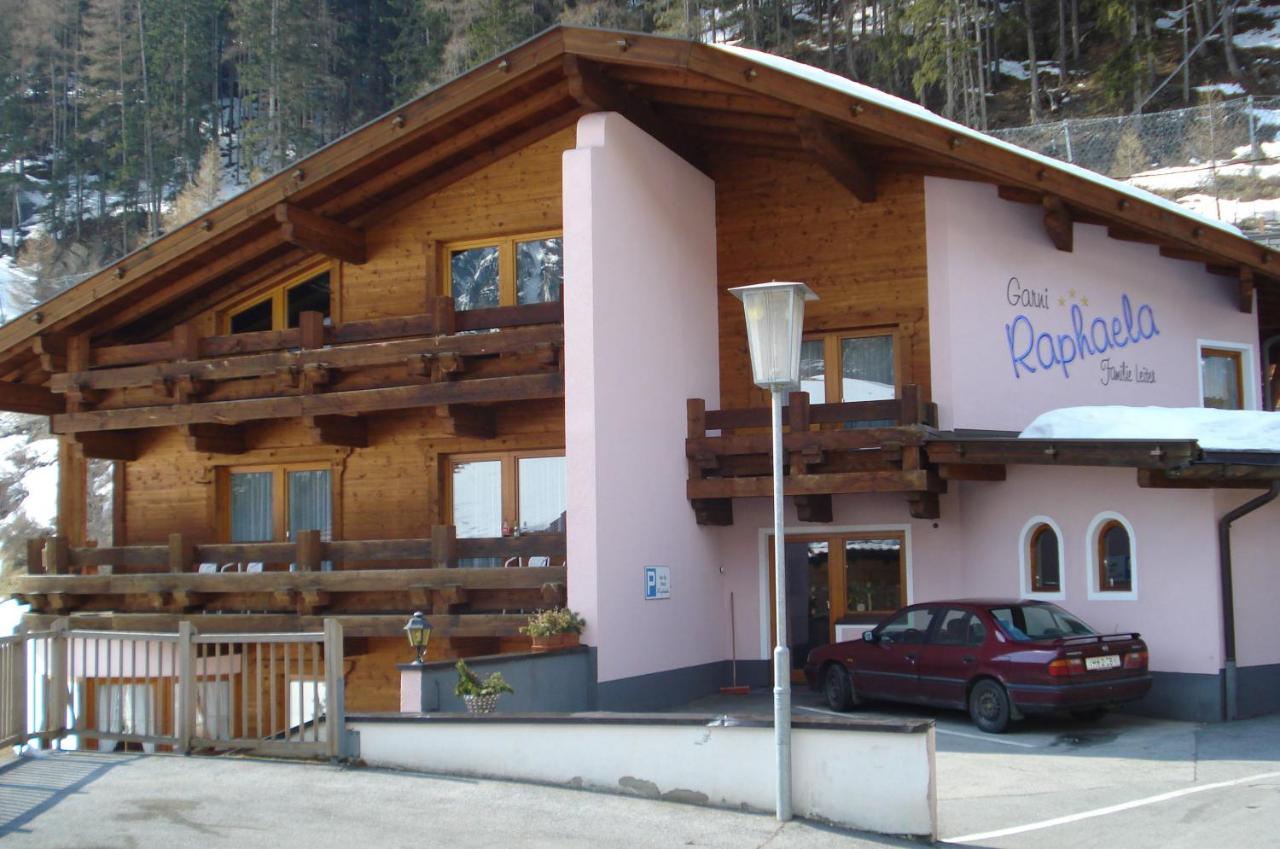 B&B Sölden - Garni Raphaela - Bed and Breakfast Sölden