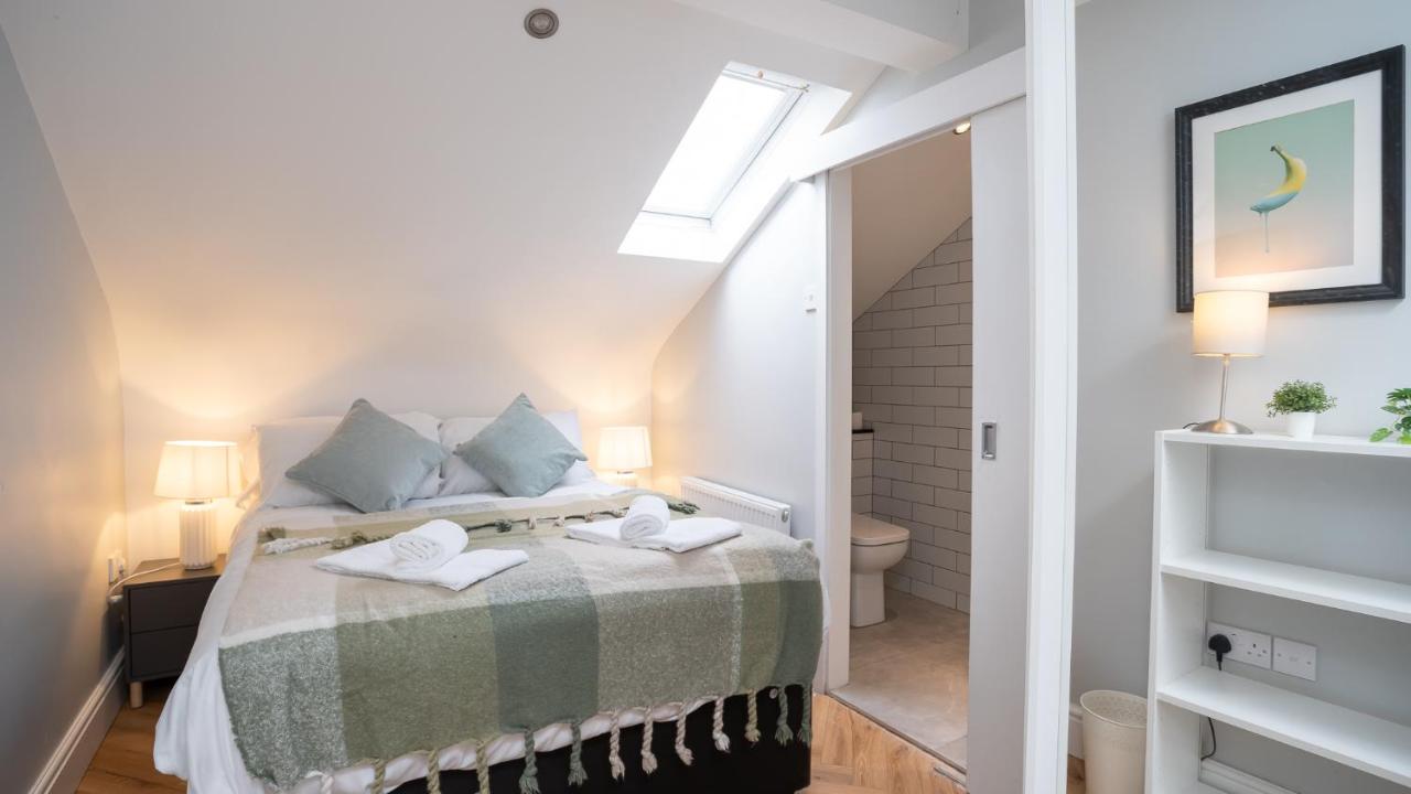 One-bedroom Loft Apartment 