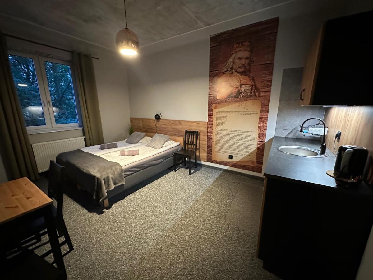 Studio Apartment