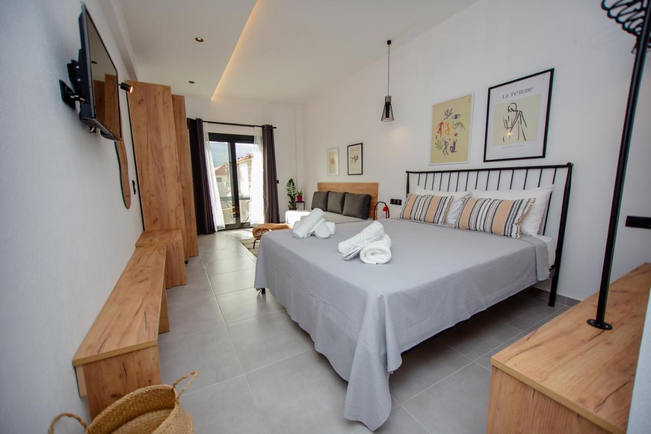Triple Room with View