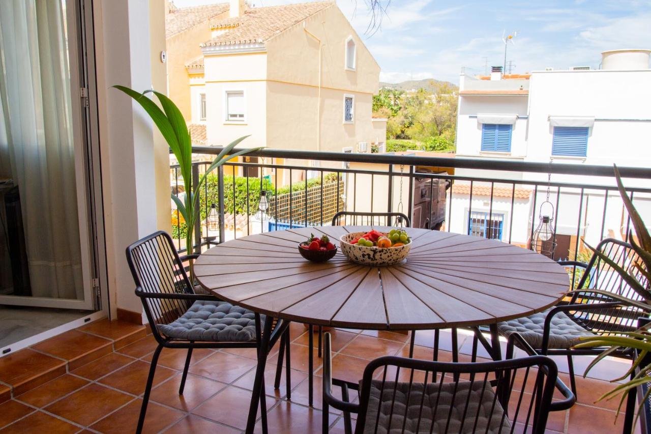 Modern apartment next to the beach and golf course - B&B Torre de Benagalbón