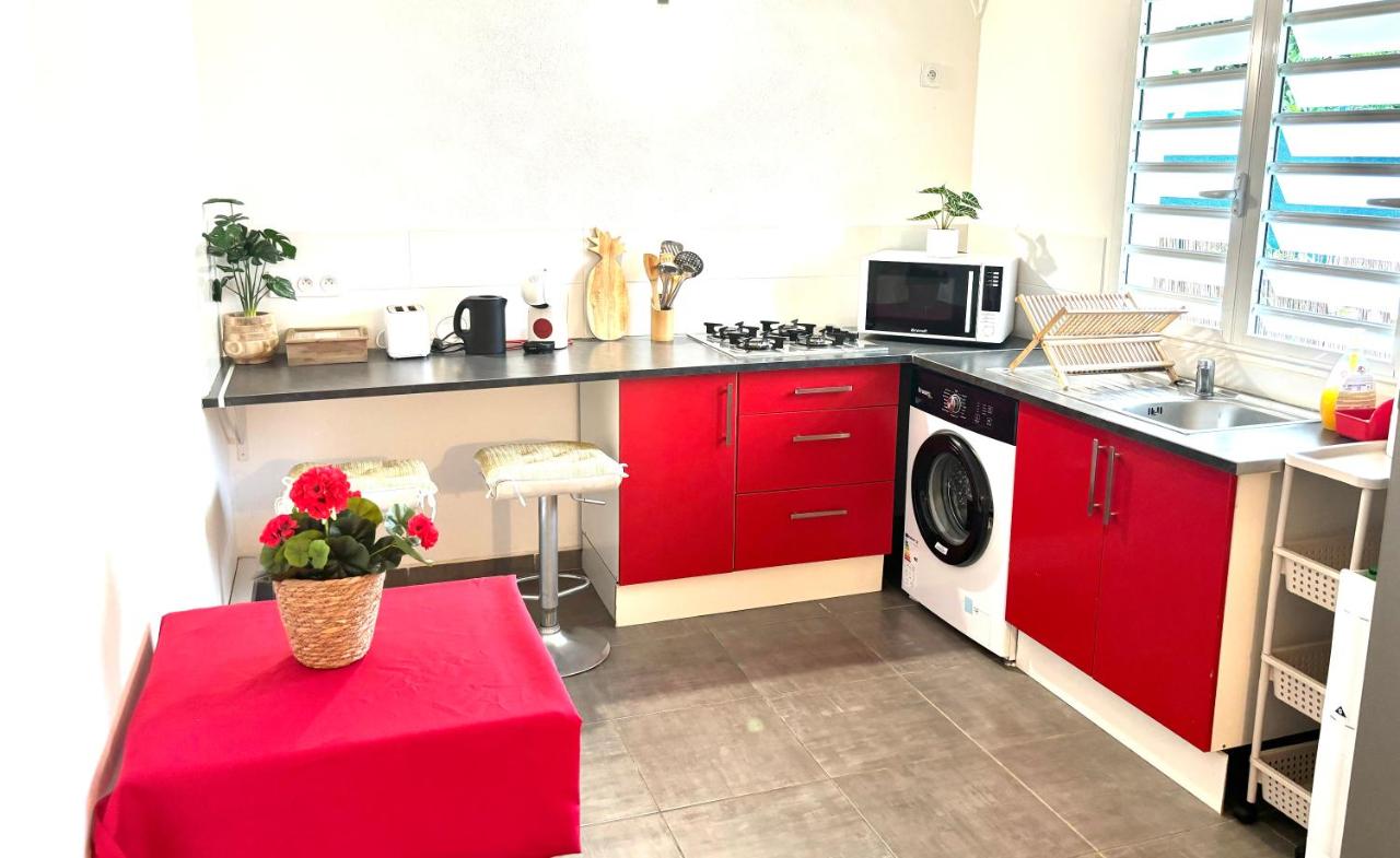Logement paisible jacuzzi jardin privatif climatisation - B&B