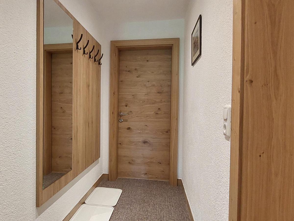 Apartment mit 2 Schlafzimmern und Balkon