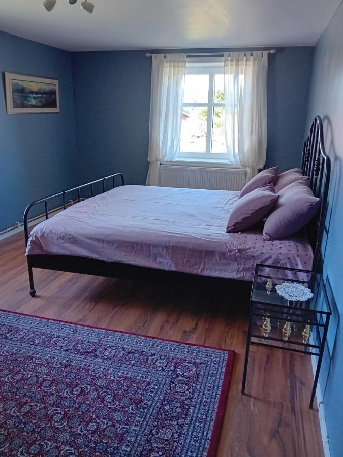 Standaard Tweepersoonskamer met Gedeelde Badkamer