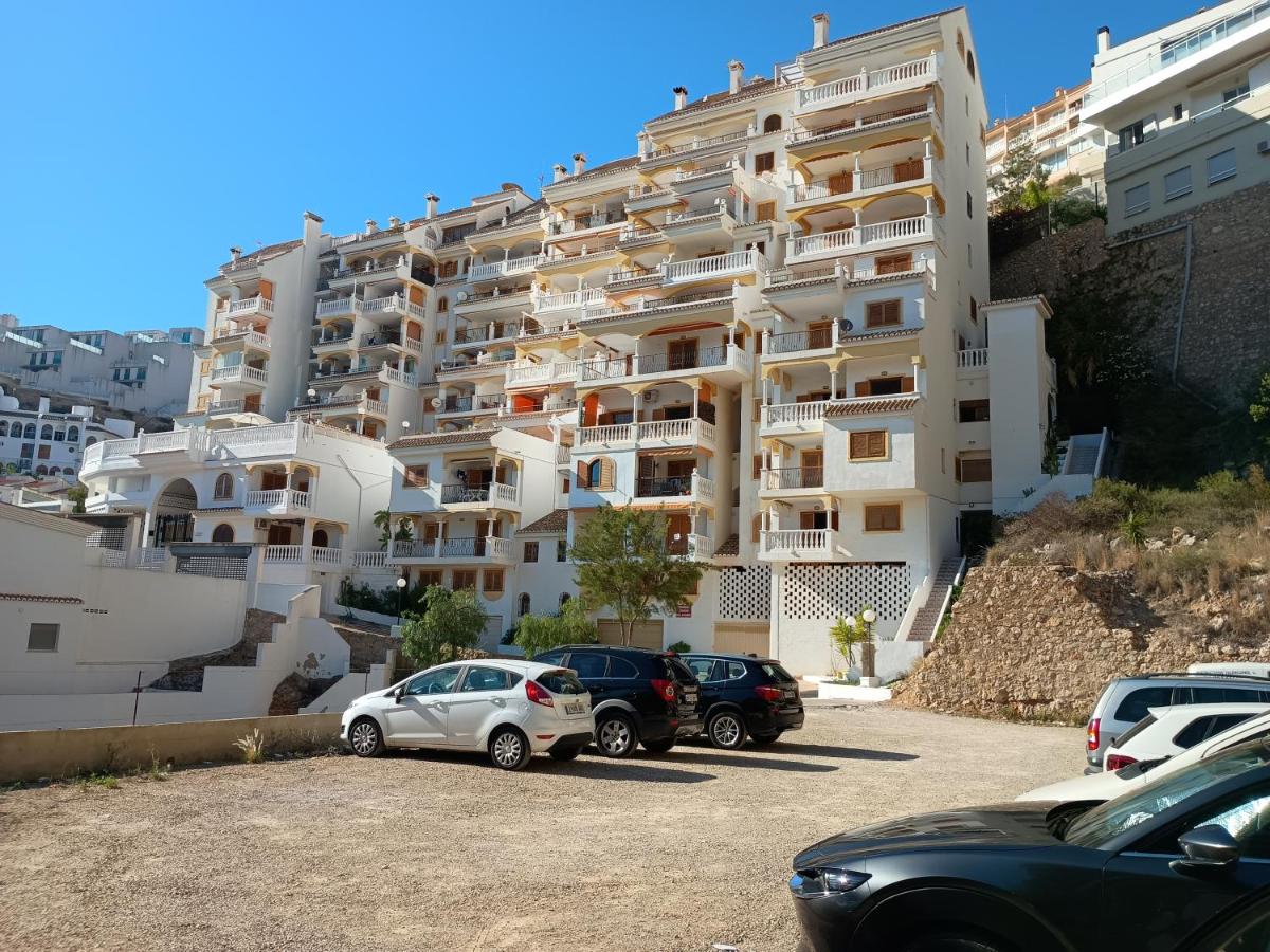 ROYAL BEACH - Appartment with sea view & terrace - Ferienwohnung