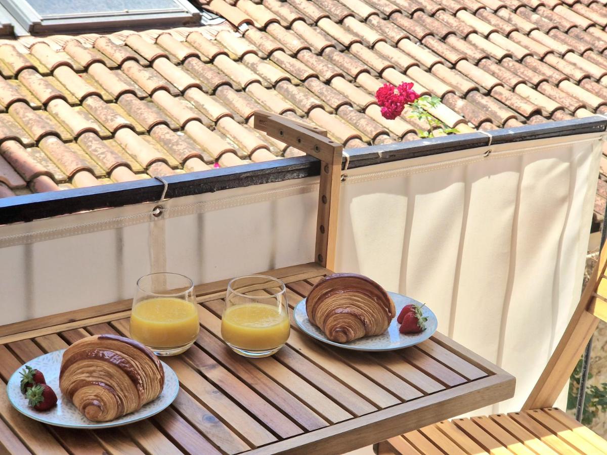 Casa Riviera - en plein coeur du vieil Antibes - B&B