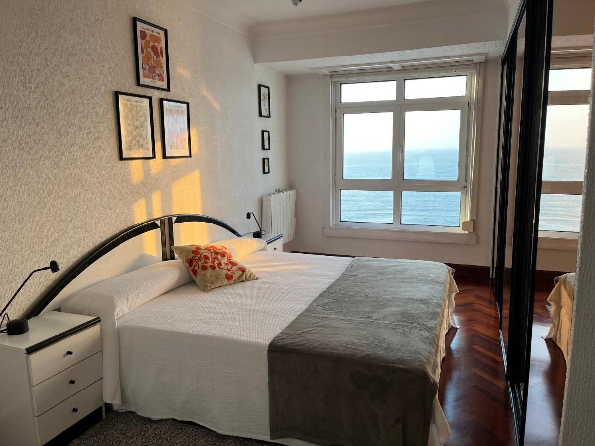 Appartamento con 3 Camere da Letto e Vista Mare