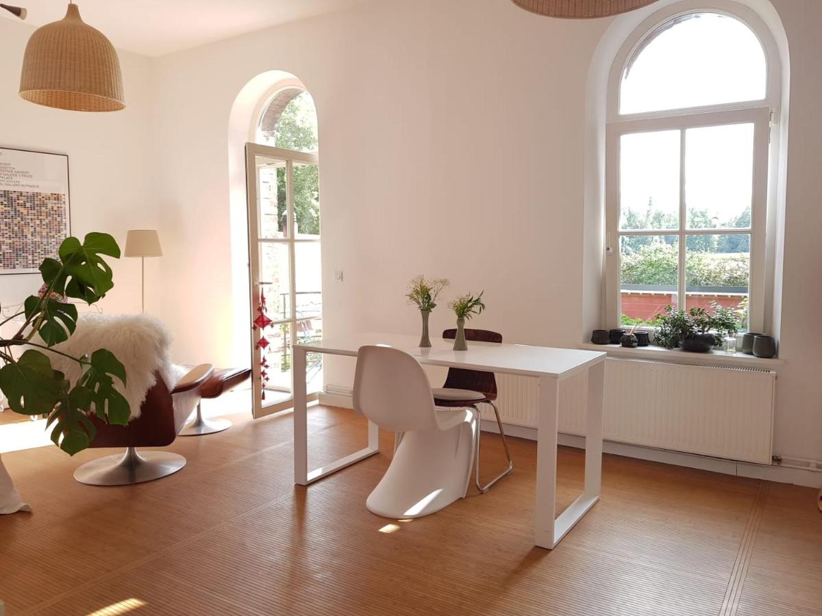 Studio calme dans ancien couvent - B&B