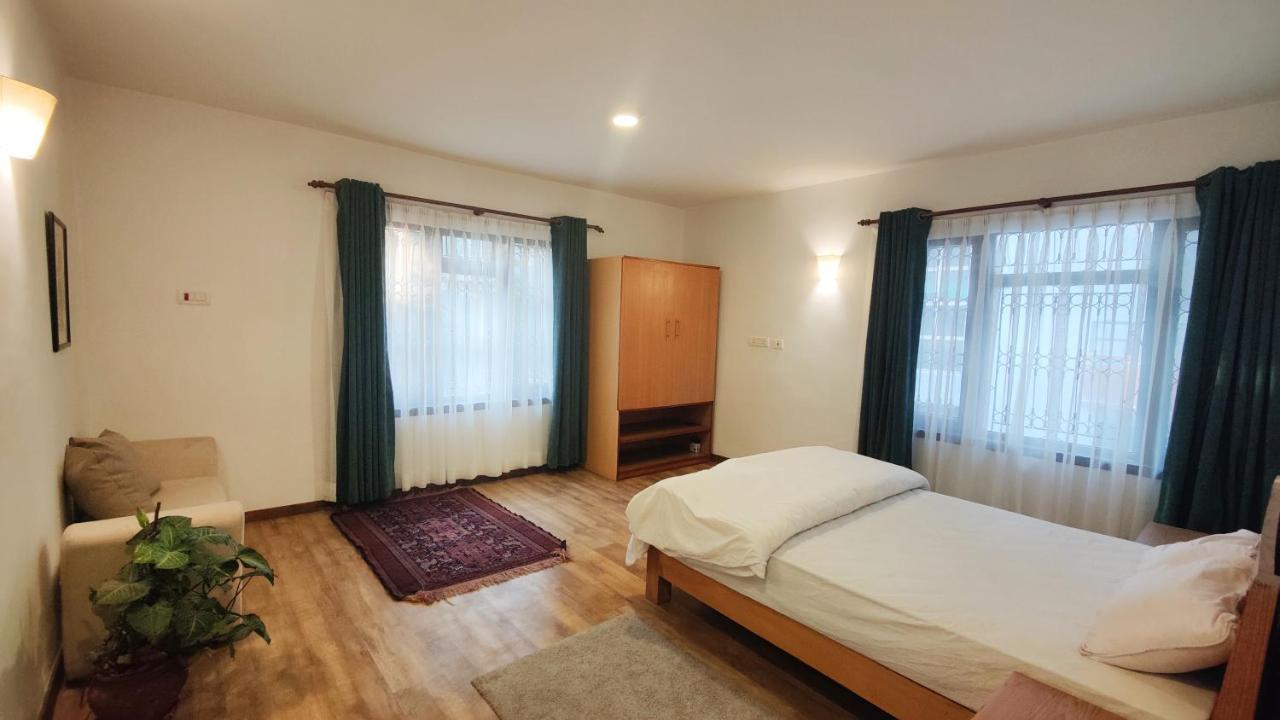 Apartamento con vistas al jardín