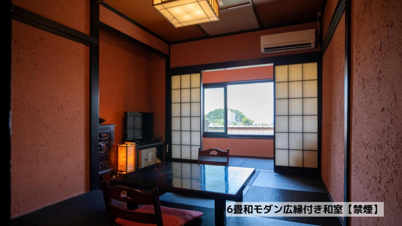 Twin Room with Sea View