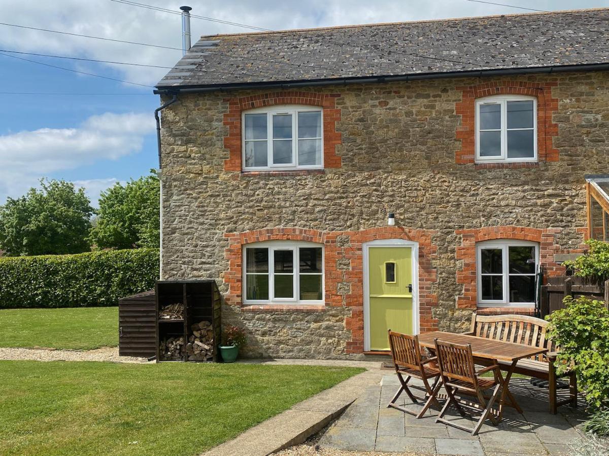 Bluebell Cottage at Binghams Farm Barns - Ferienwohnung