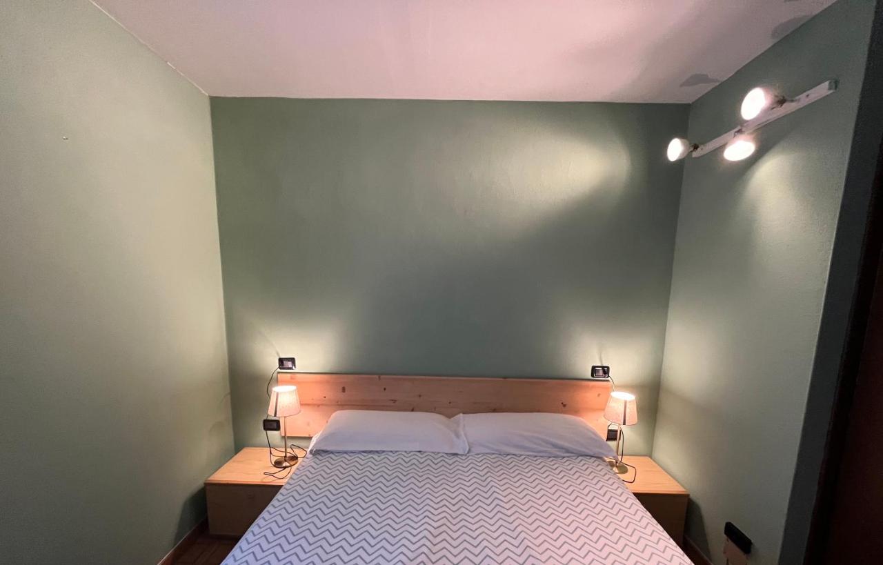 Double or Twin Room with Private Bathroom