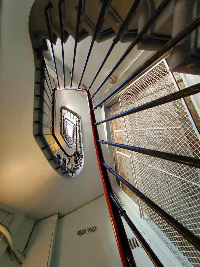 Studio cosy 17e Arc de Triomphe et champs Élysées - B&B