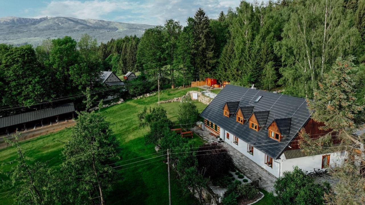 Zielony Jeleń - sauna i jacuzzi - B&B Szklarska Poręba