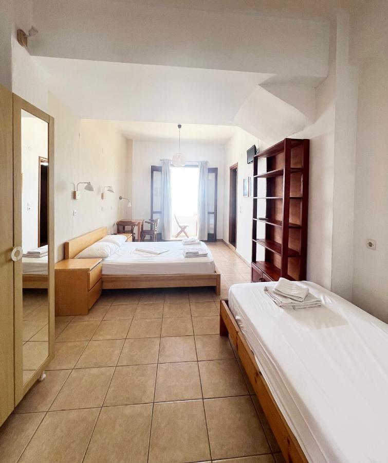 Triple Room with Sea View