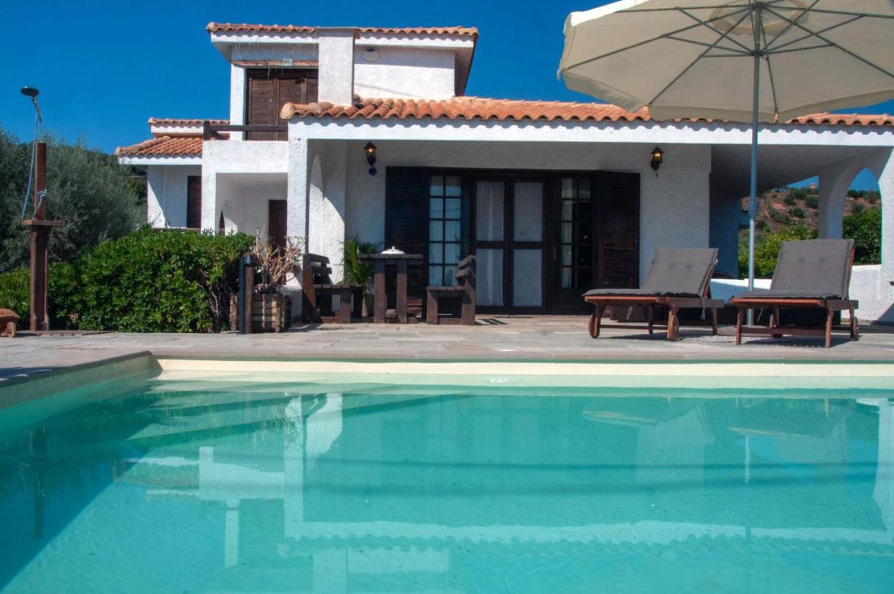 Myrto's Memories "My Countryhouse" with pool and seaview - B&B