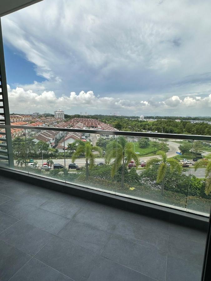 Studio mit Balkon
